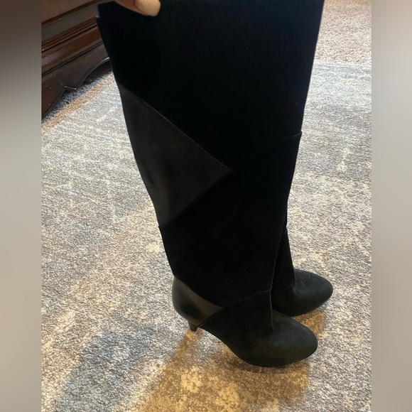 Antonio Melani black suede & leather twotone stiletto high heel boots, size 5.5 - Picture 3 of 5